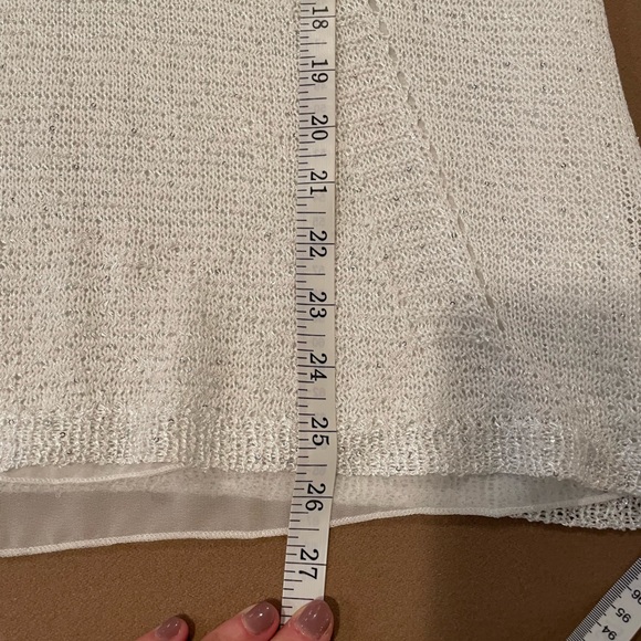 Sioni NWOT White Shimmer Lined Long Sleeved Sweater - Medium - Picture 10 of 10